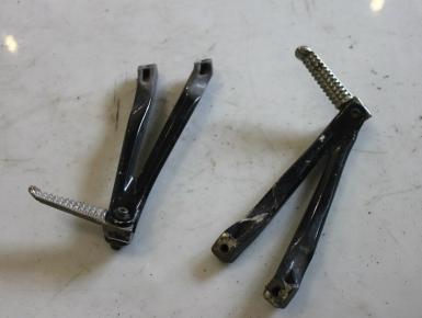 Кронштейн подножки пассажира левый и правый (комплект), Yamaha, YZF R1, 2005, 0, 0