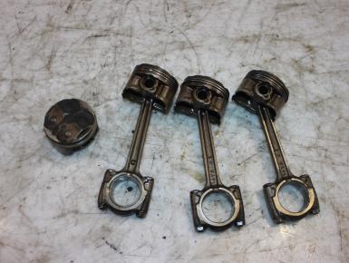 Поршень с шатуном в сборе, Yamaha, FZ 400, 1999, 0, 0