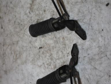 Кронштейн подножки пассажира левый и правый (комплект), Honda, 0, 1