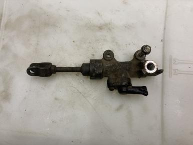 Задний тормозной цилиндр, Suzuki, GSF 250 Bandit, 1992, 0, 0