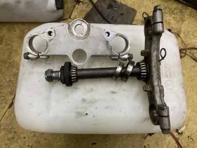 Траверса верхняя и нижняя в сборе, Suzuki, GSF 250 Bandit, 1992, 0, 0