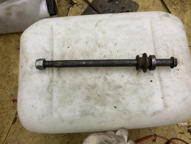 Ось заднего колеса в сборе, Suzuki, GSF 250 Bandit, 1992, 0, 0