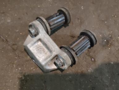 Кронштейны крепления двигателя, Kawasaki, GPZ 1100, 1998, 0, 0