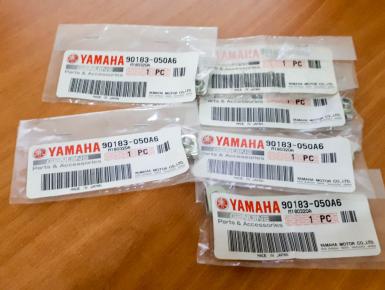 Гайка-скоба, Yamaha, FZ 1, 2010, 0, 0