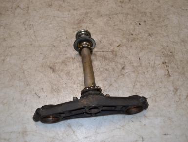 Траверса нижняя, Honda, CBR 1100 XX Super Blackbird, 1998, 0, 0