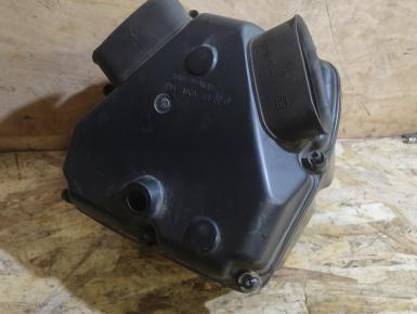 Корпус воздушного фильтра , Honda, GL 1800 Gold Wing, 2003, 0, 0