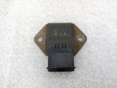 Регулятор напряжения, Honda, CB 250 F Hornet ( Hornet 250 ), 1998, 0, 0