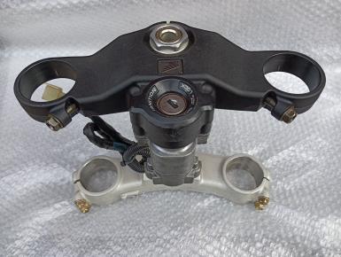 Траверса верхняя и нижняя в сборе, Honda, CBR 900 RR / 929 RR (SC44), 2001, 0, 0