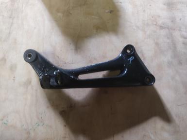 Кронштейн подножки водителя правый, Honda, VTR 1000 F, 1998, 0, 0