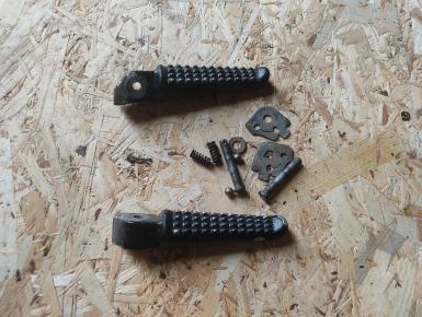 Подножка (упор) пассажира (левая и правая), Honda, VTR 1000 F, 1998, 0, 0