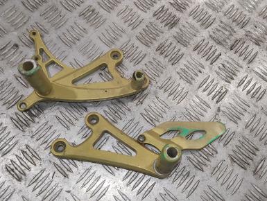 Кронштейн подножки водителя левый и правый (комплект), Honda, CBR 600 RR, 2004, 0, 0