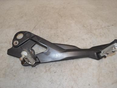 Кронштейн подножек водителя и пассажира левый, Yamaha, XJ6 Diversion, 2012, 0, 0