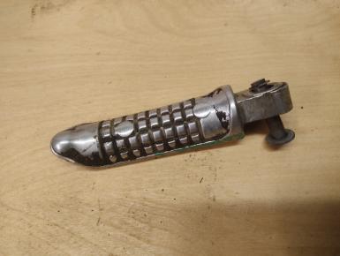 Подножка (упор) водителя правая, Suzuki, GSX 600 F Katana, 2002, 0, 0