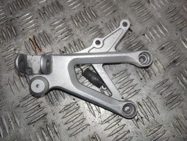 Кронштейн подножки водителя правый, Honda, CBR 600 F4, 2000, 0, 0