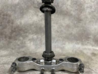 Траверса нижняя, Honda, CB 1000 / CB 1000 SF (Super Four / Big One), 1995, 0, 0