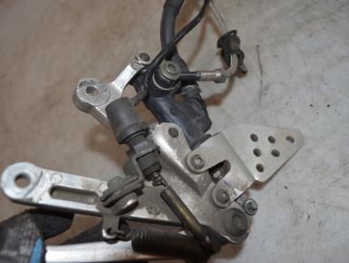 Лягушка заднего тормоза, Yamaha, YZF R6, 2000, 0, 0