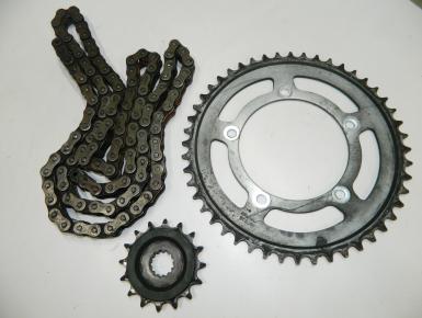 Ведомая и ведущая звезда и цепь привода колеса (комплект), Suzuki, GSR 600 S/N , 0, 0