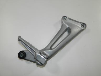 Кронштейн подножки пассажира правый, Honda, VTR 1000 F FireStorm, 2001, 0, 0