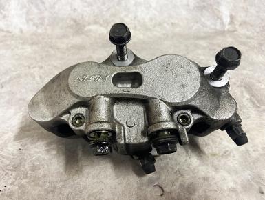 Суппорт Левый передний, Suzuki, AN 400 Skywave (Burgman), 1999, 0, 0