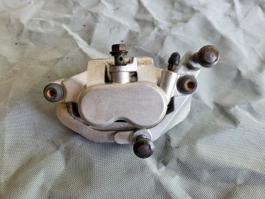 Суппорт Правый передний, Yamaha, XVS 400 Drag Star, 1998, 0, 0