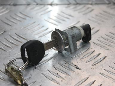 Замок сиденья, Honda, CBR 600 F4i, 2006, 0, 0