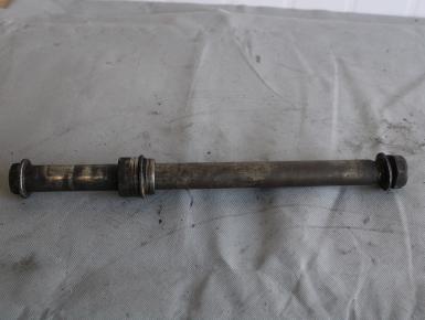 Ось заднего колеса в сборе, Honda, X4, 1997, 0, 0