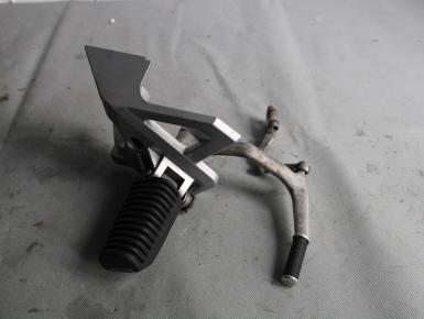 Подножка (упор) водителя левая В сборе с кронштейном и лапкой КПП, BMW , 0, 0