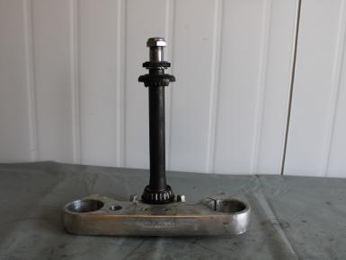 Траверса нижняя, Suzuki, VZ 400 Desperado, 1998, 0, 0