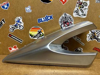 Накладка пластиковая правая, Suzuki, GSF 400 Bandit, 1996, 0, 0