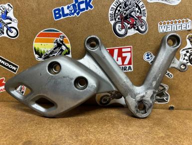 Кронштейн подножки водителя правый, Suzuki, GSF 400 Bandit, 1996, 0, 0