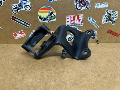 Кронштейн подножки водителя правый, Yamaha, XVS 400 Drag Star Classic, 2008, 0, 0