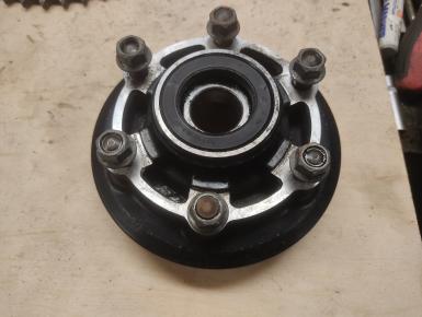 Ступица заднего колеса, Kawasaki, ZX 9 R Ninja, 1999, 0, 0