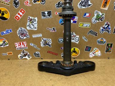 Траверса нижняя, Yamaha, FZ 400, 1999, 0, 0