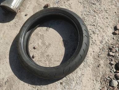 Мотошина 120/ 70  R17