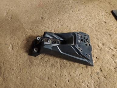 Пластик хвоста (центральная часть), Honda, NC 700 S / NC 750 S, 2012, 0, 0