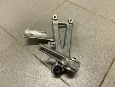 Кронштейн подножки пассажира правый, Honda, CBR 600 F3, 1995, 0, 0