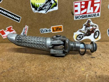 Подножка (упор) водителя левая, Suzuki, GSF 1200 Bandit, 1996, 0, 0