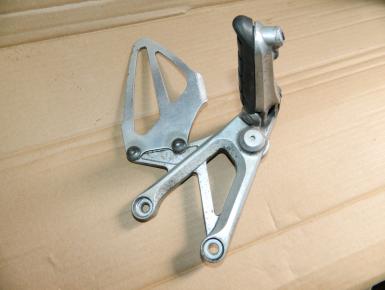 Кронштейн подножки водителя левый, Kawasaki, ZX 6 R Ninja, 2005, 0, 0