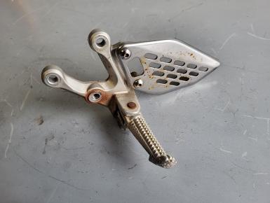 Подножка (упор) водителя левая, Yamaha, YZF R25, 2017, 0, 0