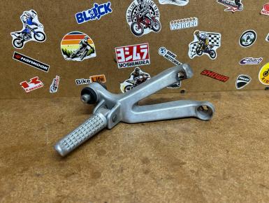 Кронштейн подножки пассажира правый, Honda, CBR 900 RR / 929 RR (SC44), 2001, 0, 0