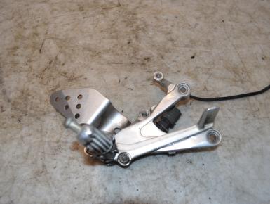 Кронштейн подножки водителя правый, Yamaha, YZF R6, 2000, 0, 0