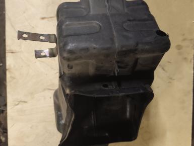 Короб АКБ, Honda, CB 400 SF, 1996, 0, 0