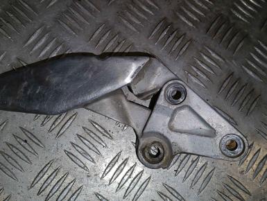 Кронштейн подножки водителя правый, Yamaha, FZR 1000, 1993, 0, 0