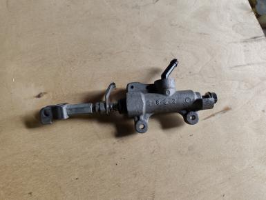 Задний тормозной цилиндр, Honda, GL 1800 Gold Wing, 2011, 0, 0