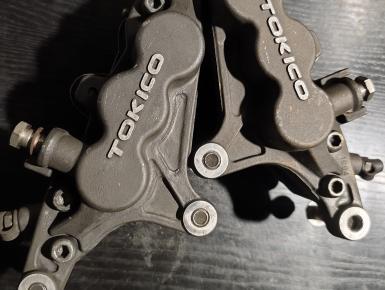 Суппорт Левый и правый передний (комплект), Kawasaki, ZX 9 R Ninja, 1999, 0, 0