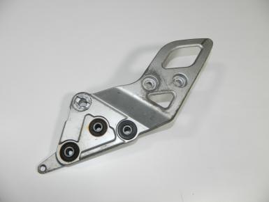 Кронштейн подножки водителя правый, Suzuki, GSF 1250 S (SA) Bandit, 2007