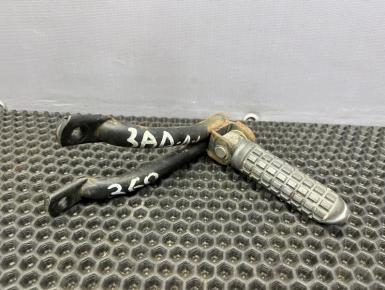 Подножка (упор) пассажира левая В сборе с кронштейном, Kawasaki, ZXR 400 L&nbsp;, , 