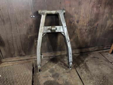 Маятник, Honda, CBR 1100 XX Super Blackbird, 1998, , 