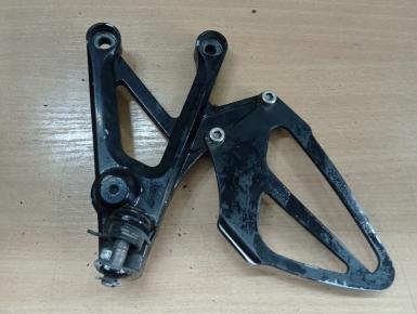 Кронштейн подножки водителя правый, Honda, CBR 600 F4i, 2001, , 
