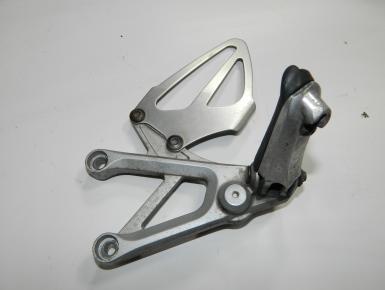 Кронштейн подножки водителя левый, Honda, CBR 600 F4i, 2001, , 